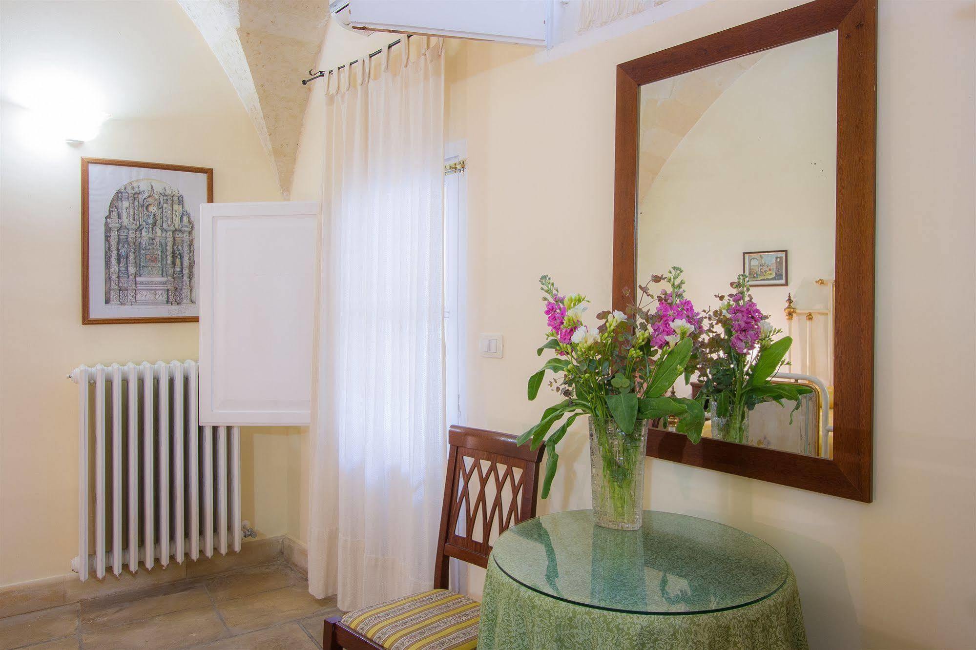 B&B Casa Li Santi Лечче Екстер'єр фото