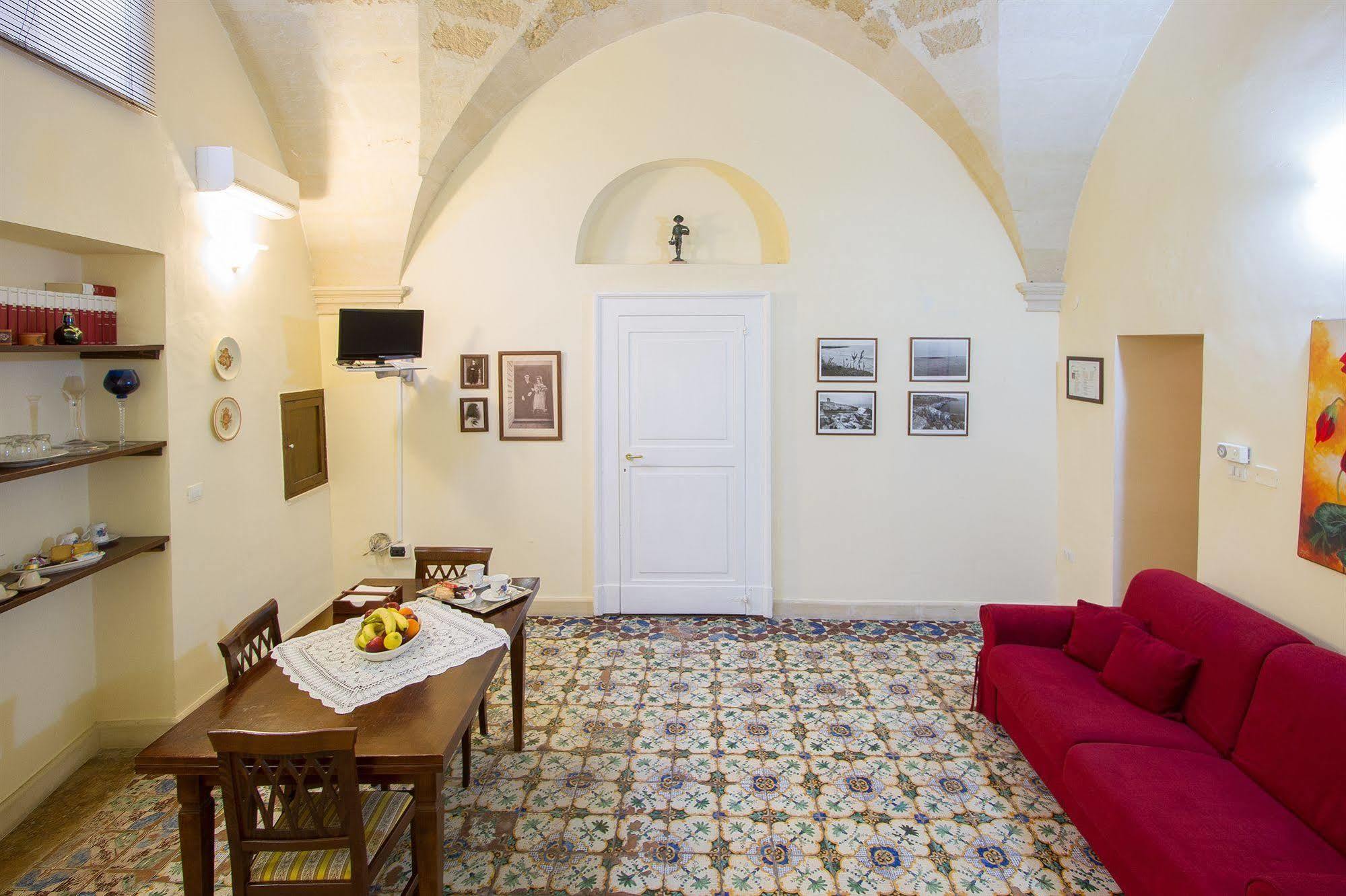 B&B Casa Li Santi Лечче Екстер'єр фото