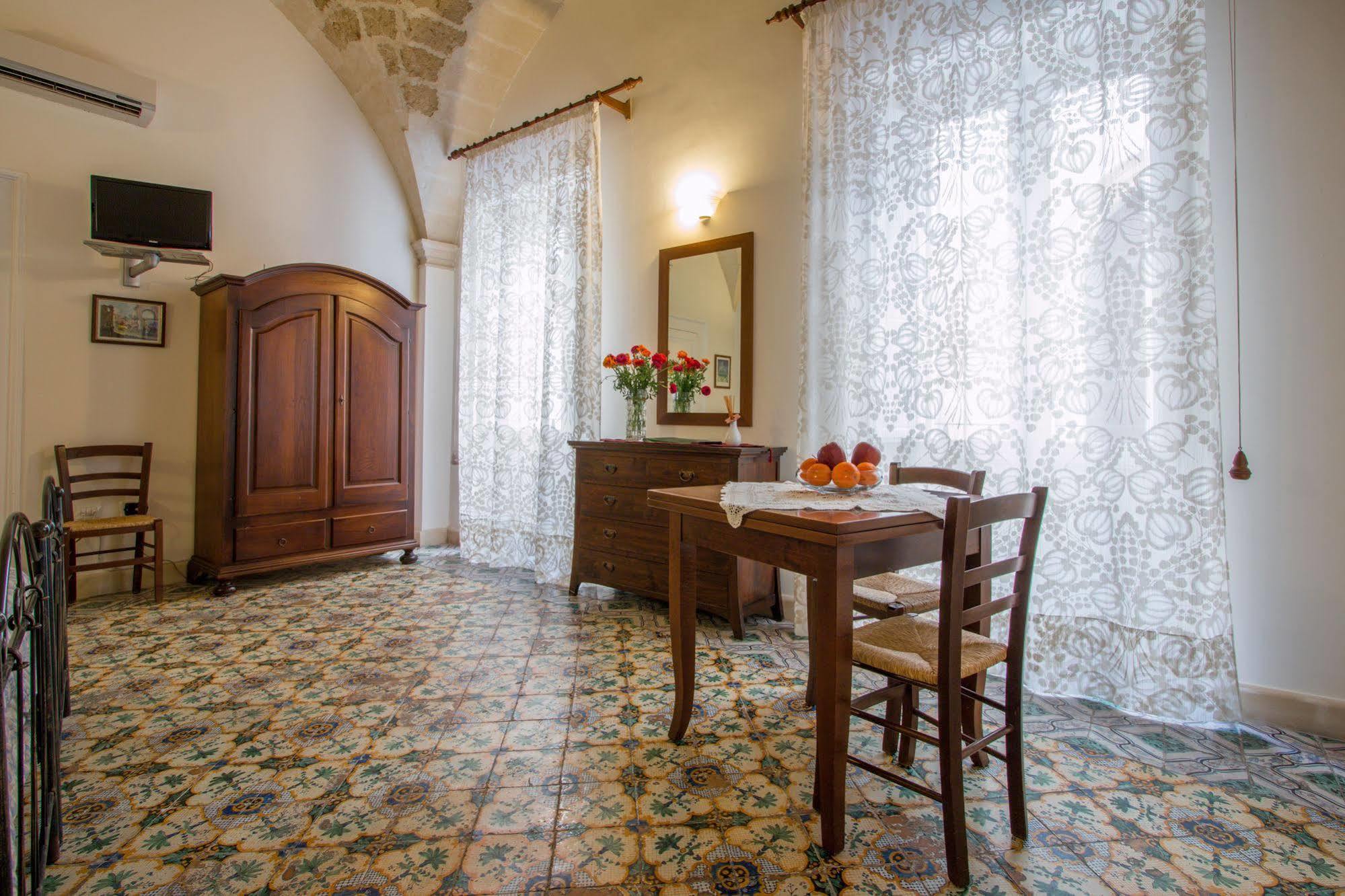 B&B Casa Li Santi Лечче Екстер'єр фото
