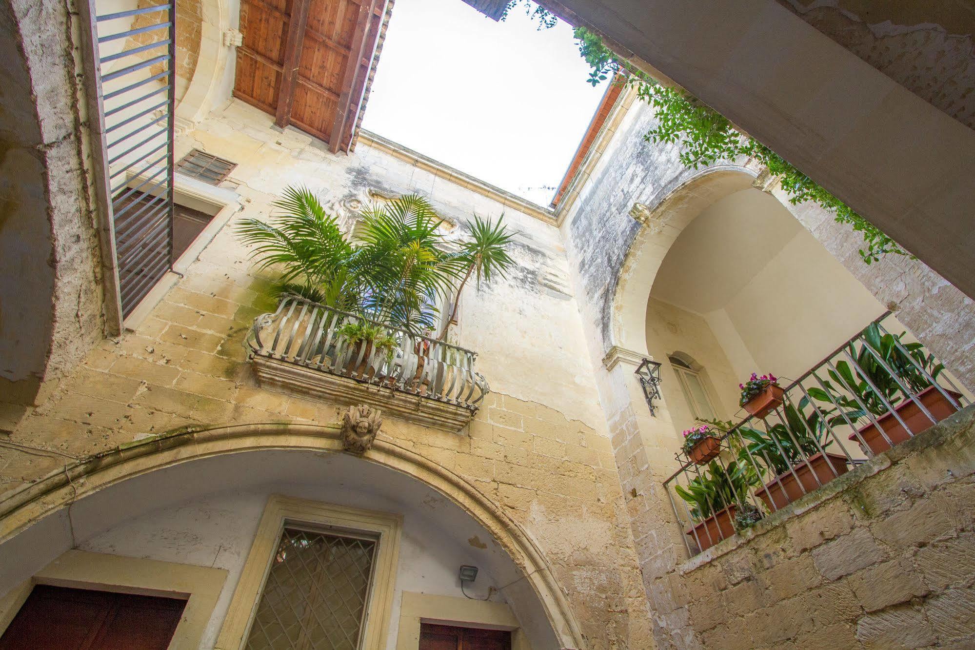 B&B Casa Li Santi Лечче Екстер'єр фото