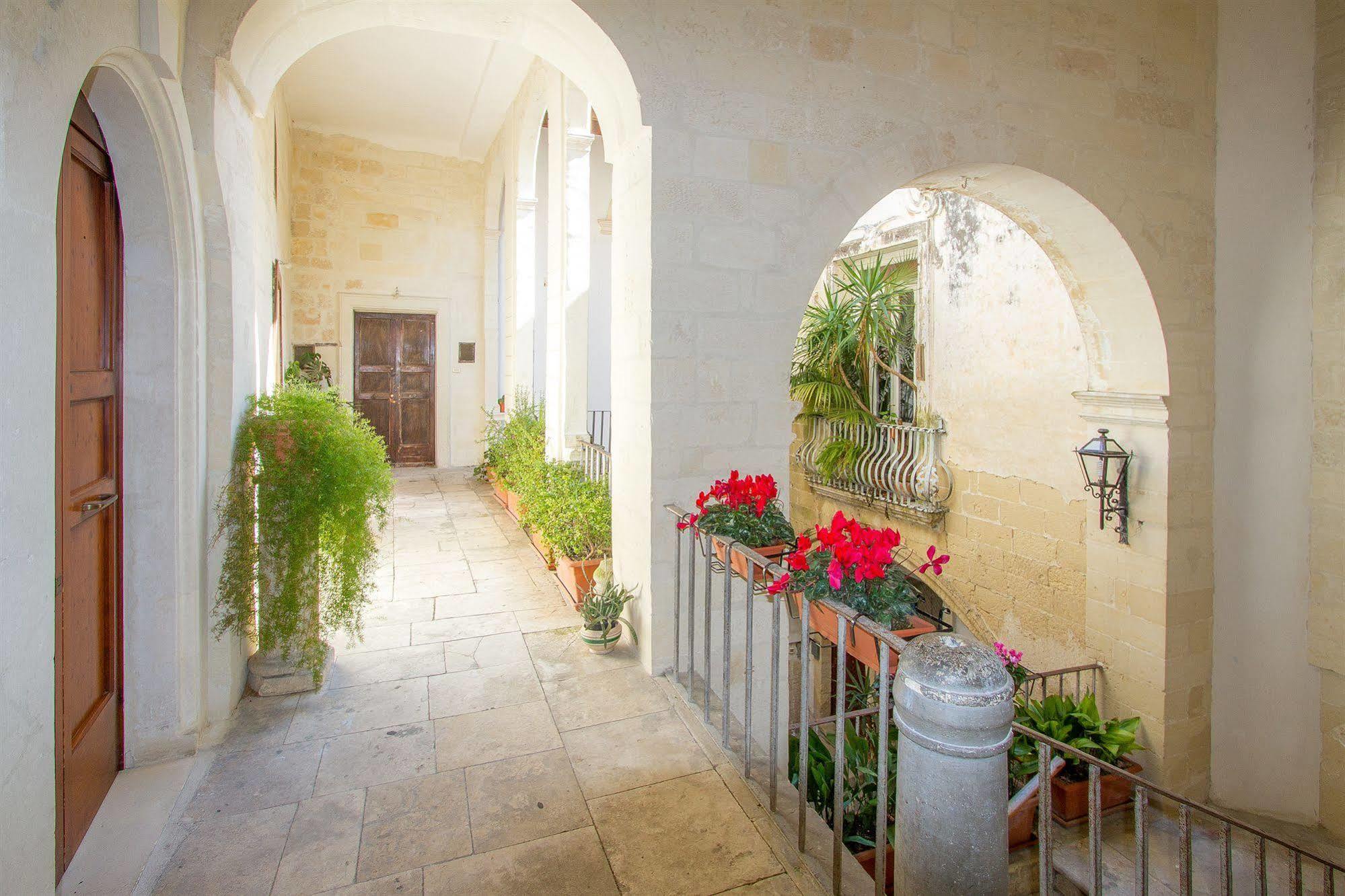 B&B Casa Li Santi Лечче Екстер'єр фото